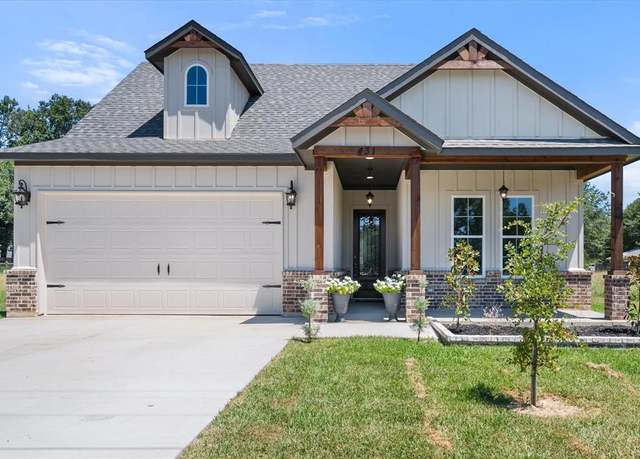 Property at 431 Stirrup Ranch Rd, Trinidad, TX 75163, 3 beds, 2 baths