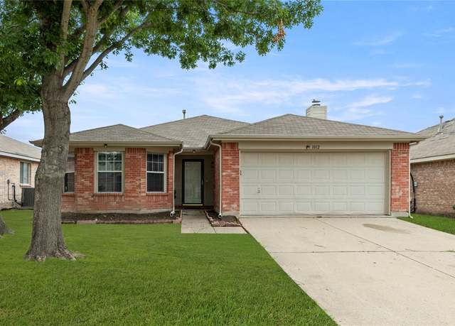 Property at 1012 Halifax Ln, Forney, TX 75126, 3 beds, 2 baths