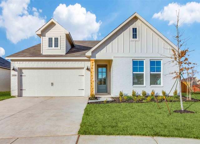 Property at 2300 Glasgow Way, Denton, TX 76207, 4 beds, 2 baths