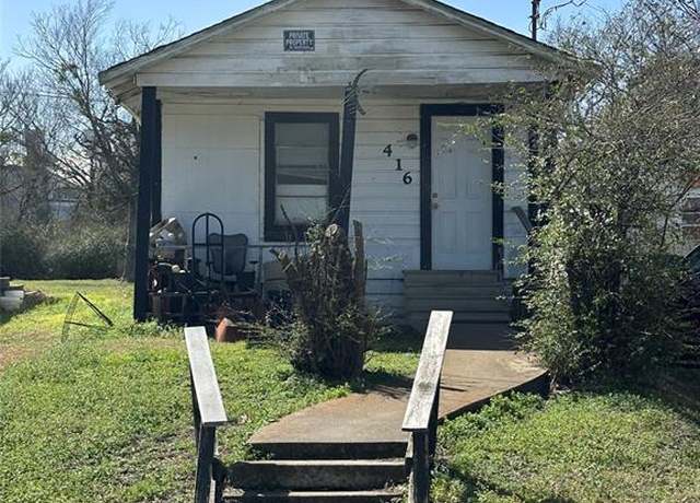 Property at 416 N 5th St, Corsicana, TX 75110, 1 bed, 1 bath