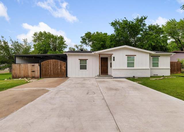 Property at 1821 Melissa St, Arlington, TX 76010, 4 beds, 2 baths