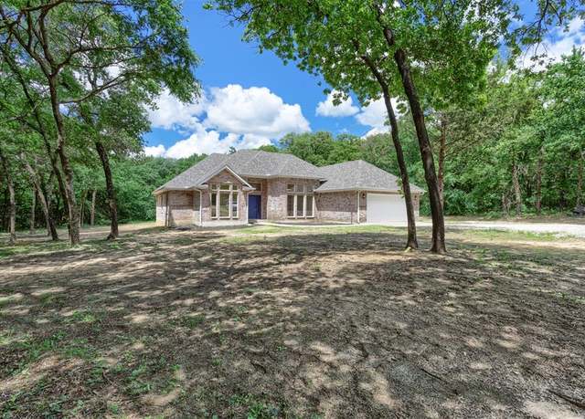 Property at 825 County Road 2255, Valley View, TX 76272, 3 beds, 2 baths
