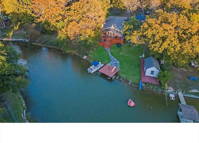 Property at 166 Indian Gap Rd, Mabank, TX 75156, 4 beds, 4 baths