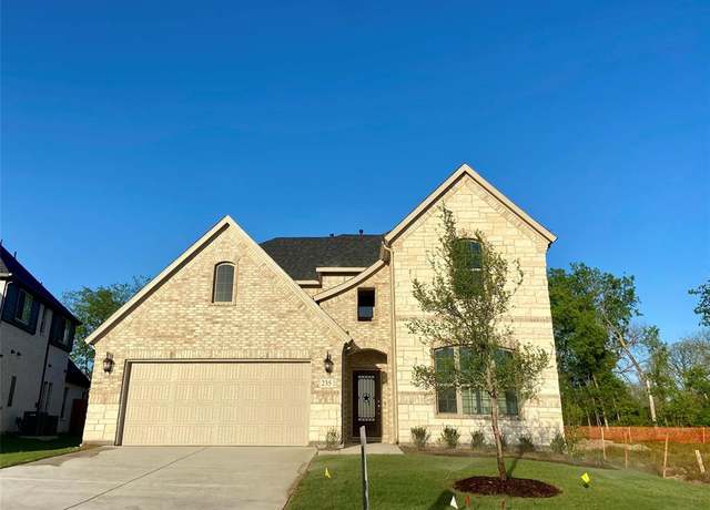 Property at 235 Devonshire Dr, Greenville, TX 75401, 5 beds, 4 baths