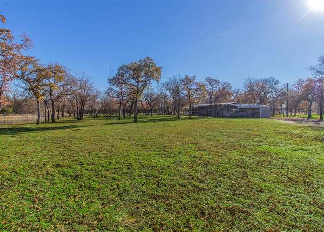 Property at 41 Red Bird Rd, Palo Pinto, TX 76484, 2 beds, 2 baths