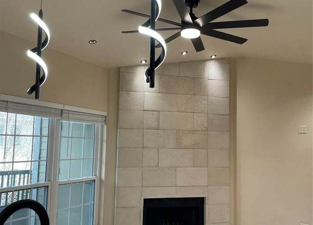 Property at 4103 Esters Rd #204, Irving, TX 75038, 1 bed, 1 bath