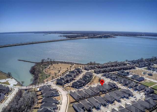 Property at 7601 Redondo Dr, Rowlett, TX 75088, 4 beds, 3.5 baths