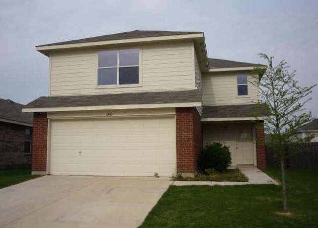 Property at 6940 Meadow Way Ln, Fort Worth, TX 76179, 4 beds, 2.5 baths