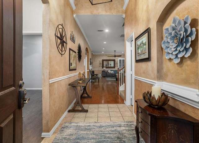 Property at 8312 Teja Trl, Benbrook, TX 76126, 3 beds, 2.5 baths
