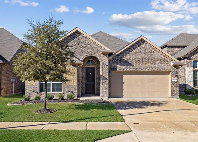 Property at 12933 Coast Way, Fort Worth, TX 76244, 3 beds, 2 baths