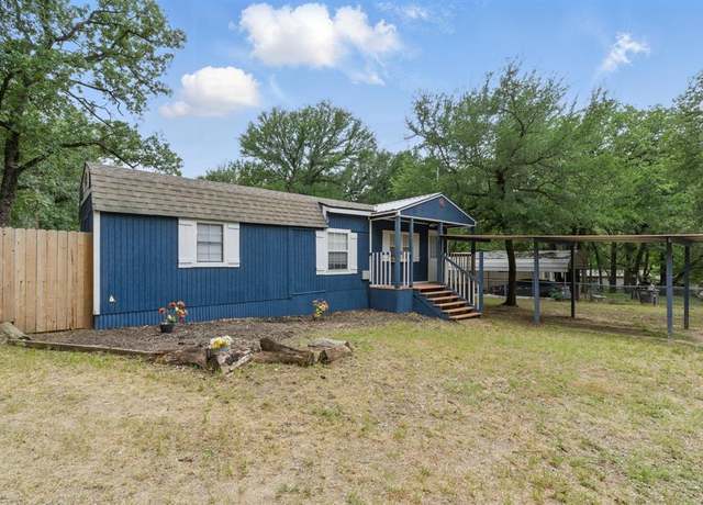 Property at 1437 Forest Trl, Azle, TX 76020, 2 beds, 1.5 baths