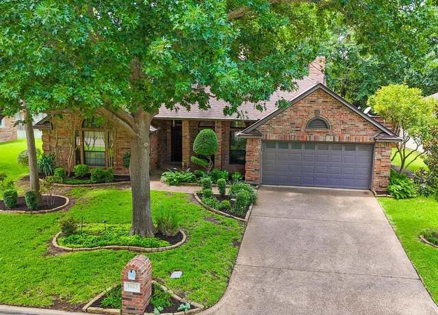 Property at 1023 Masters Dr, Mansfield, TX 76063, 3 beds, 2 baths