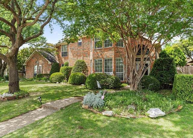 Property at 1590 North Hills Dr, Rockwall, TX 75087, 5 beds, 3 baths