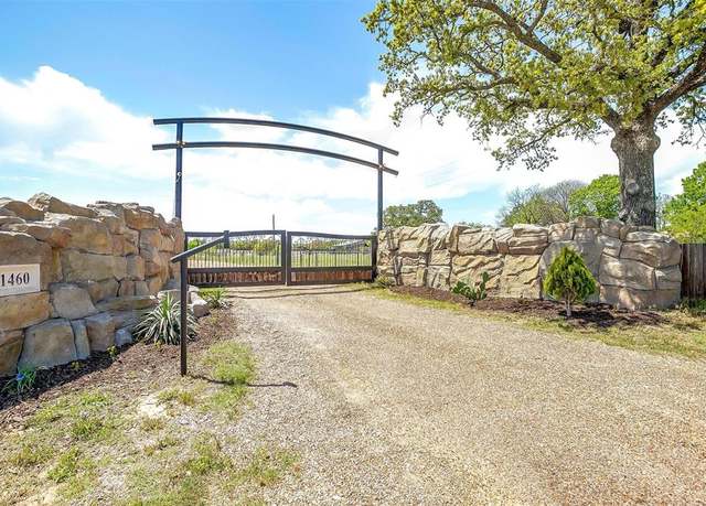 Property at 1460 Ross Ln Unit 42 ac, Springtown, TX 76082, 7 beds, 4.5 baths