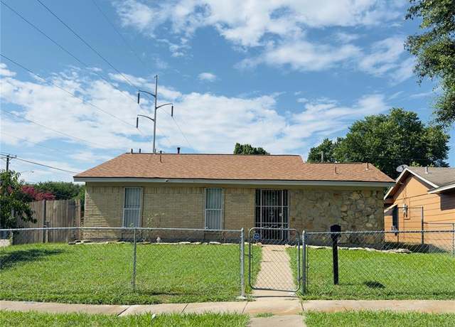 Property at 9601 Glengreen Dr, Dallas, TX 75217, 3 beds, 2 baths