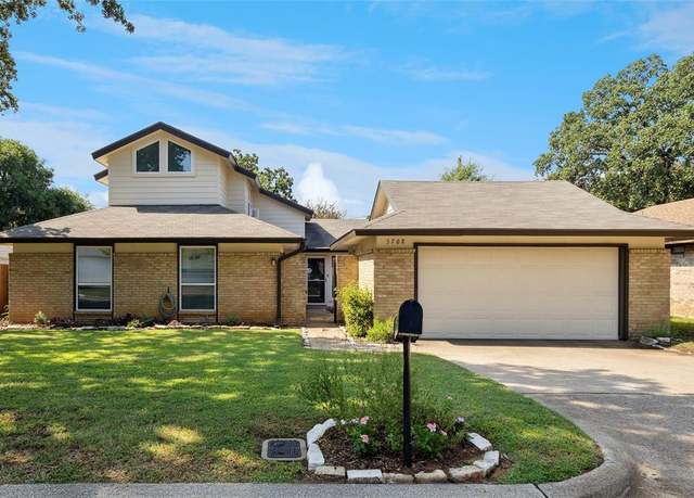 Property at 5708 Melstone Dr, Arlington, TX 76016, 4 beds, 3 baths