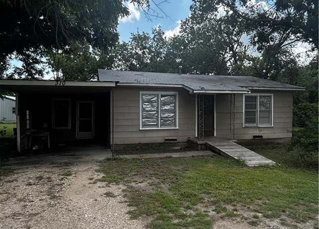 Property at 310 Carpenter N, Mart, TX 76664, 2 beds, 1 bath