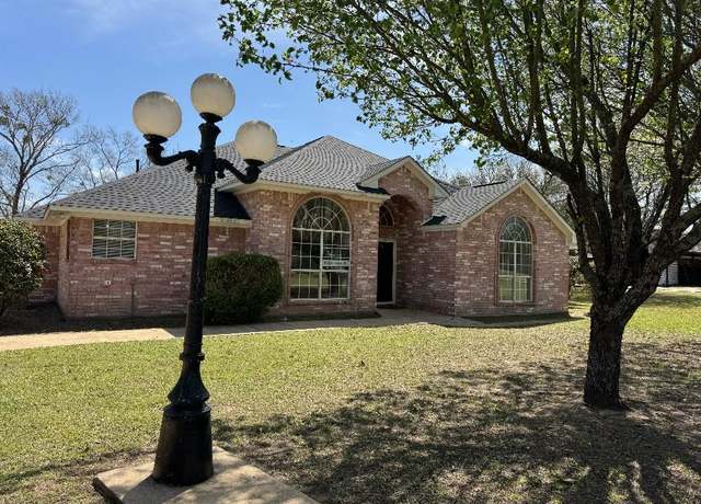 Property at 3000 Farm Road 1402, Mount Pleasant, TX 75455, 3 beds, 3 baths