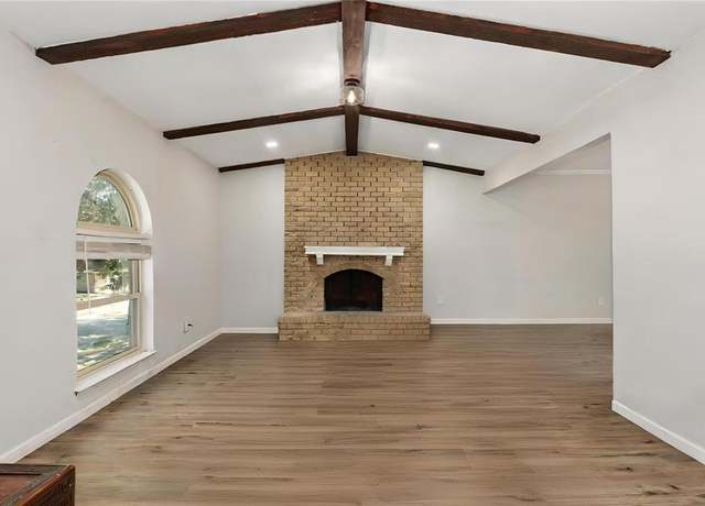 Property at 1830 Woodbury, Carrollton, TX 75007, 3 beds, 2 baths