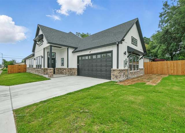 Property at 3220 N Houston, Fort Worth, TX 76106, 3 beds, 2 baths