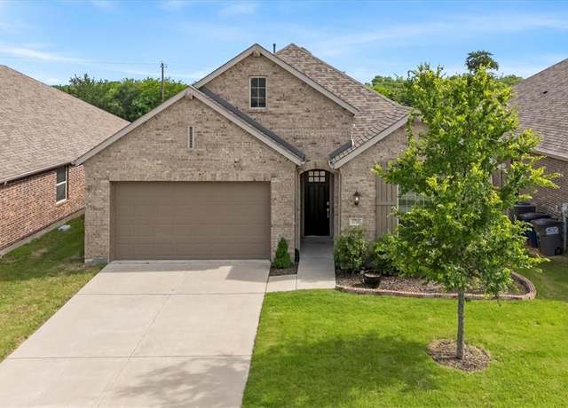 Property at 1714 Lone Lynx Way, Wylie, TX 75098, 3 beds, 2 baths