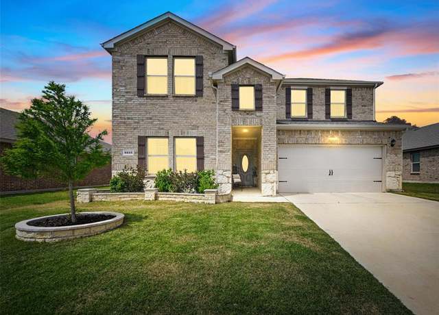 Property at 6213 Bracken Dr, Celina, TX 76227, 4 beds, 3 baths