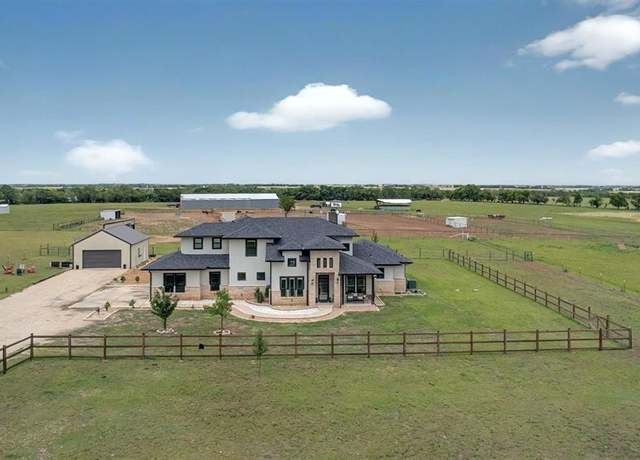 Property at 7608 N Branch Rd, Krum, TX 76249, 5 beds, 3.5 baths