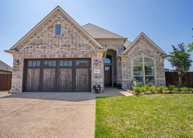 Property at 9252 Quarry Overlook Dr, Fort Worth, TX 76118, 4 beds, 3 baths