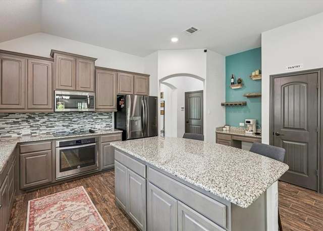 Property at 12329 Cedar Knoll Dr, Fort Worth, TX 76028, 3 beds, 2 baths