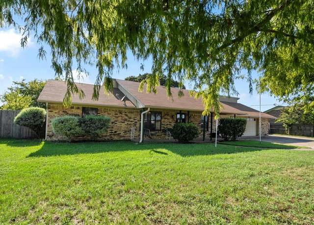 Property at 151 Peach Tree Rd, Gun Barrel City, TX 75156, 4 beds, 3 baths