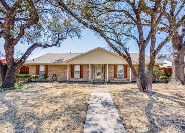 Property at 3020 Robin Rd, Plano, TX 75075, 4 beds, 2.5 baths