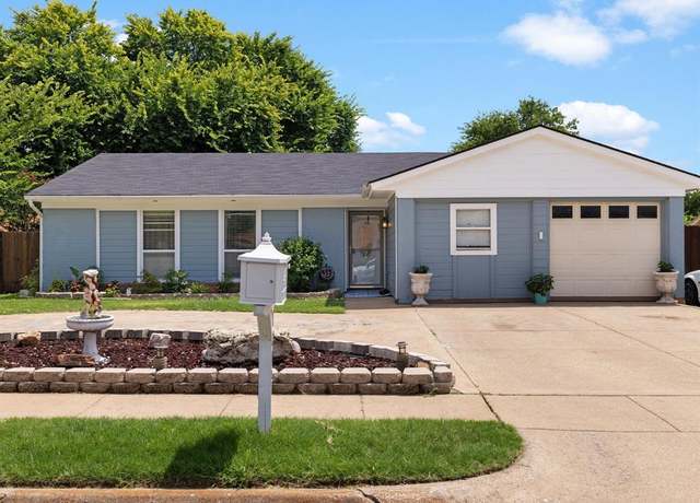 Property at 1213 Cindy St, Crowley, TX 76036, 3 beds, 2 baths