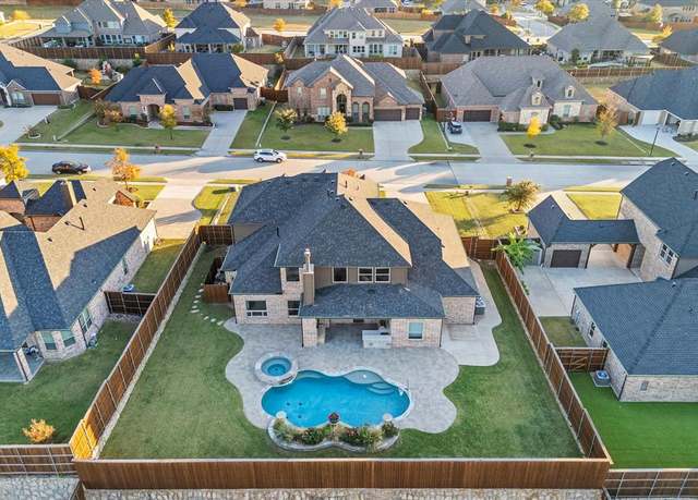 Property at 661 Sunbury Ln, Prosper, TX 75078, 5 beds, 4.5 baths