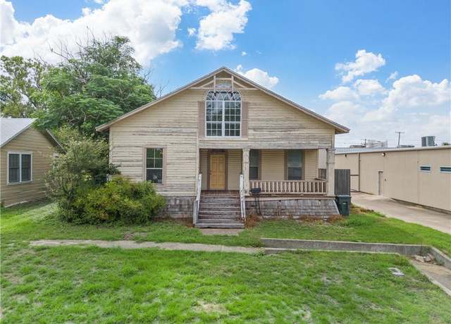 Property at 109 N 11th St, Temple, TX 76501, 2 beds, 1 bath
