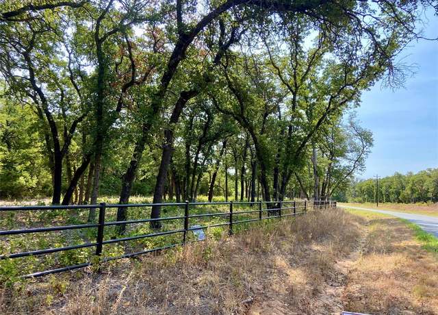 Property at 1049 Stagecoach Ranch Dr, Weatherford, TX 76085
