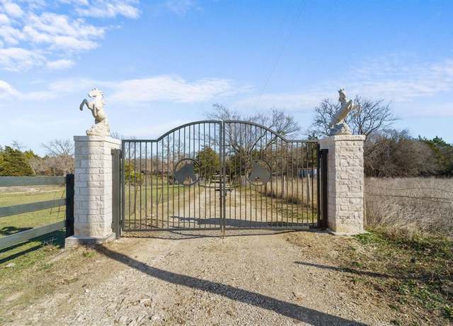 Property at 1006 S Clark Rd, Cedar Hill, TX 75104