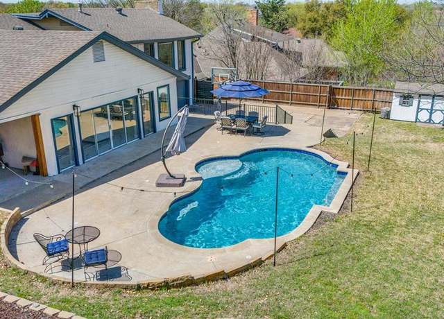 Property at 2910 S Country Clb, Garland, TX 75043, 4 beds, 3.5 baths