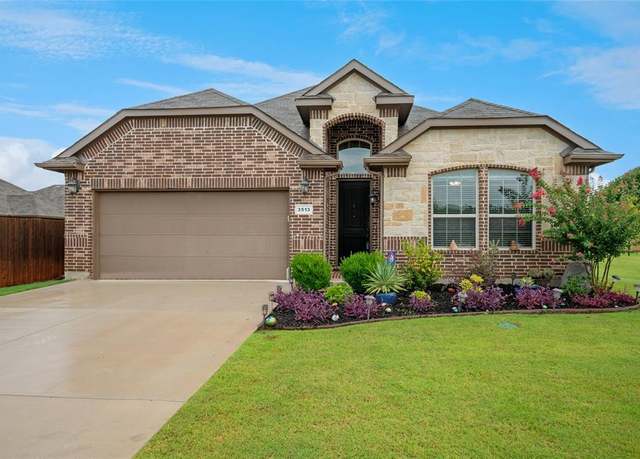 Property at 3513 Masthead Dr, Denton, TX 76210, 4 beds, 2.5 baths
