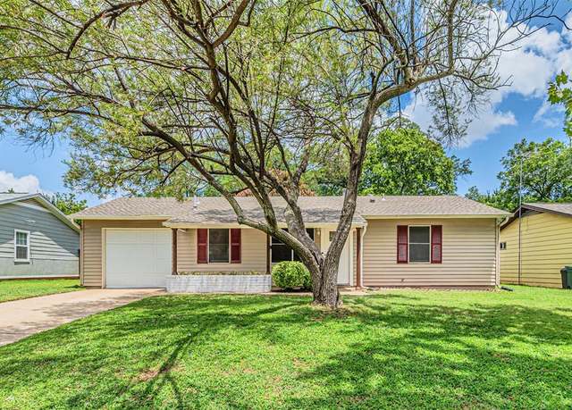 Property at 906 Aransas Dr, Euless, TX 76039, 3 beds, 1 bath