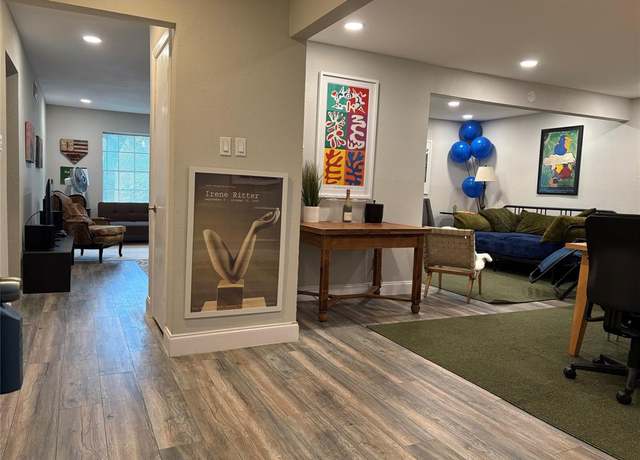 Property at 5818 E University Blvd #236, Dallas, TX 75206, 2 beds, 2 baths