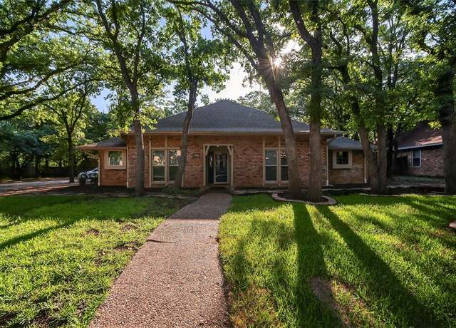 Property at 4608 Riverforest Dr, Arlington, TX 76017, 4 beds, 4 baths