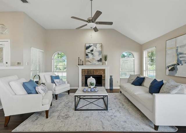 Property at 2909 Micarta Dr, Plano, TX 75025, 3 beds, 2 baths