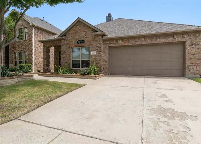 Property at 10121 Bridgewater Dr, Mckinney, TX 75072, 4 beds, 2 baths