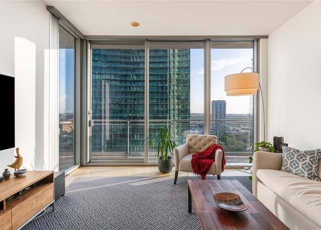 Property at 2900 Mckinnon St #1503, Dallas, TX 75201, 1 bed, 1.5 baths
