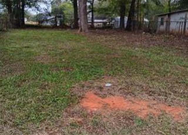 Property at 1005 W South St. St, Palestine, TX 75801