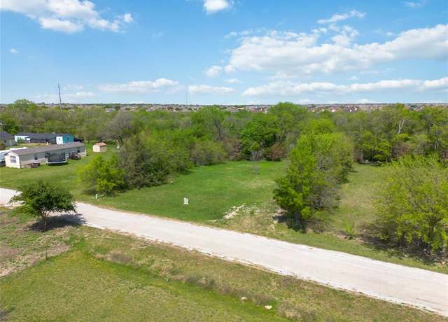 Property at 48 Spring Creek Cir, Grand Prairie, TX 75054
