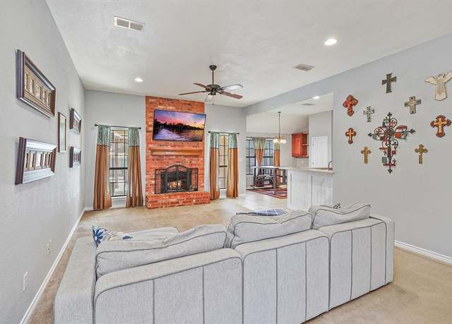 Property at 227 Southpeak Ln, Ponder, TX 76259, 4 beds, 2 baths
