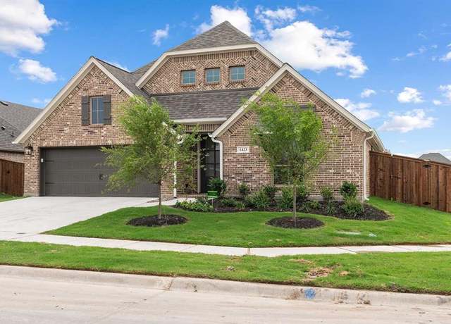 Property at 1423 Kirkhill Ln, Forney, TX 75126, 4 beds, 3 baths