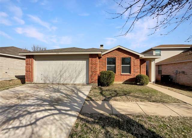 Property at 3928 Golden Horn Ln, Fort Worth, TX 76123, 3 beds, 2 baths