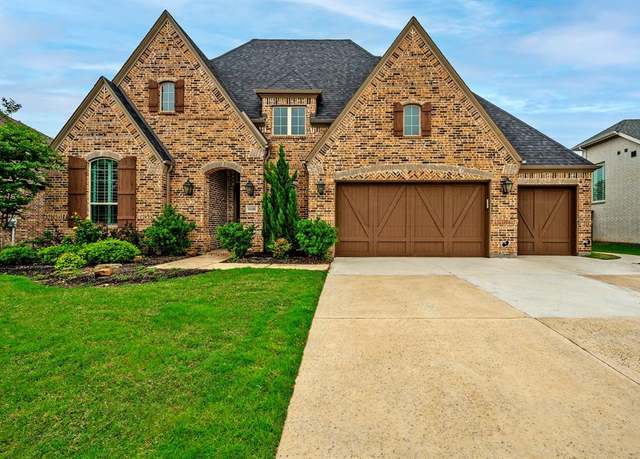 Property at 1116 Lake Hills Trl, Roanoke, TX 76262, 4 beds, 3 baths